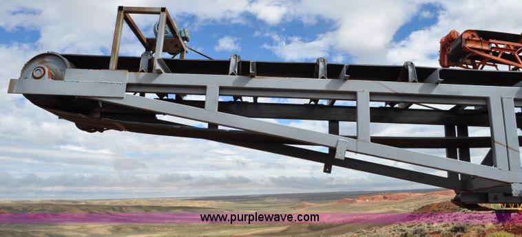 image for item G6162 Stacking conveyor