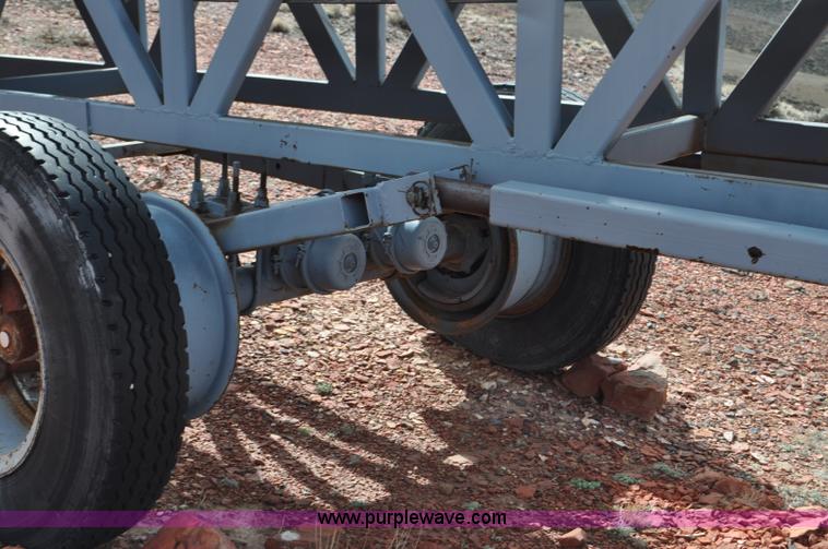 image for item G6162 Stacking conveyor