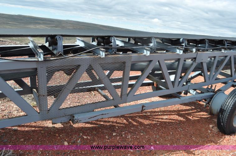 image for item G6162 Stacking conveyor