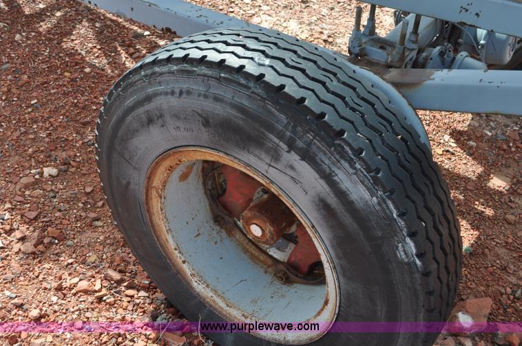 image for item G6162 Stacking conveyor