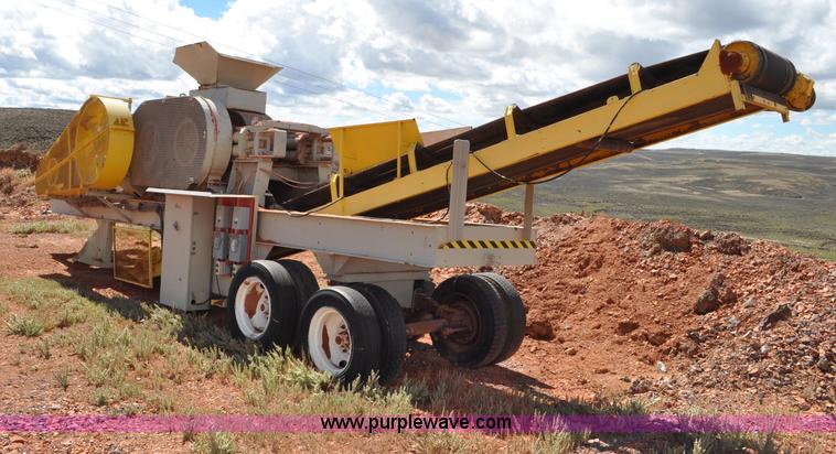 image for item G6168 Pioneer Engineering 4022 roll crusher