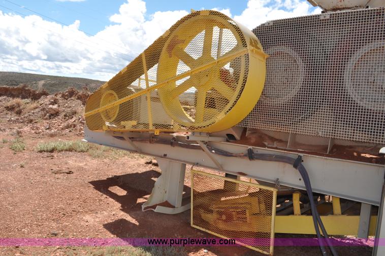 image for item G6168 Pioneer Engineering 4022 roll crusher