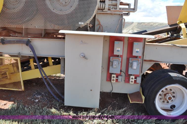 image for item G6168 Pioneer Engineering 4022 roll crusher