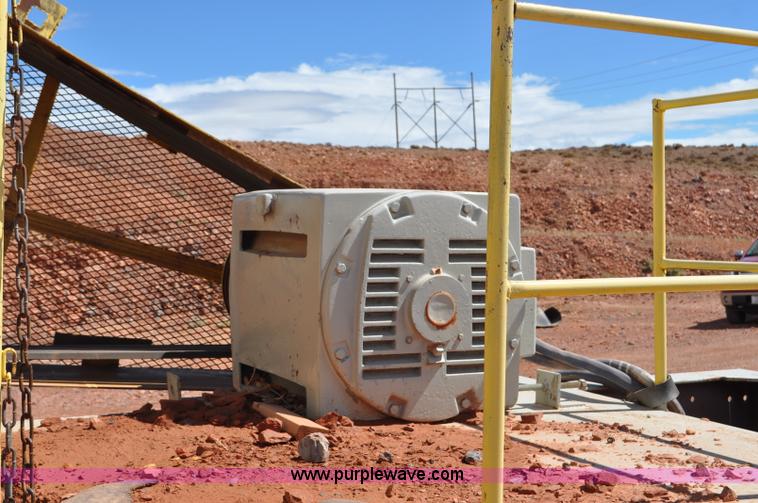 image for item G6168 Pioneer Engineering 4022 roll crusher