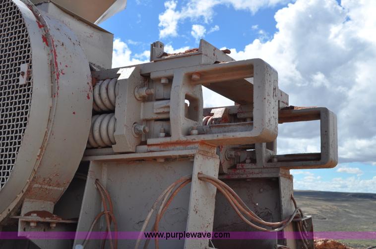 image for item G6168 Pioneer Engineering 4022 roll crusher
