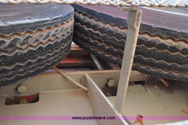 image for item G6168 Pioneer Engineering 4022 roll crusher