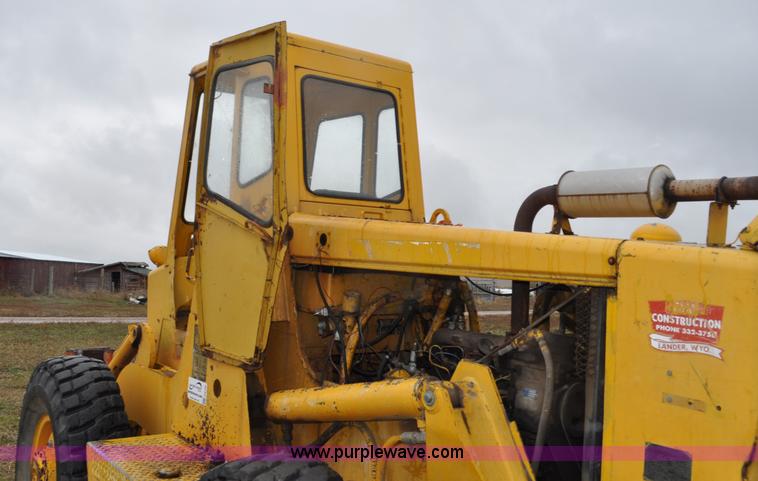 image for item G6182 1963 Trojan wheel loader