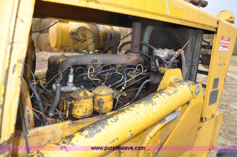 image for item G6182 1963 Trojan wheel loader