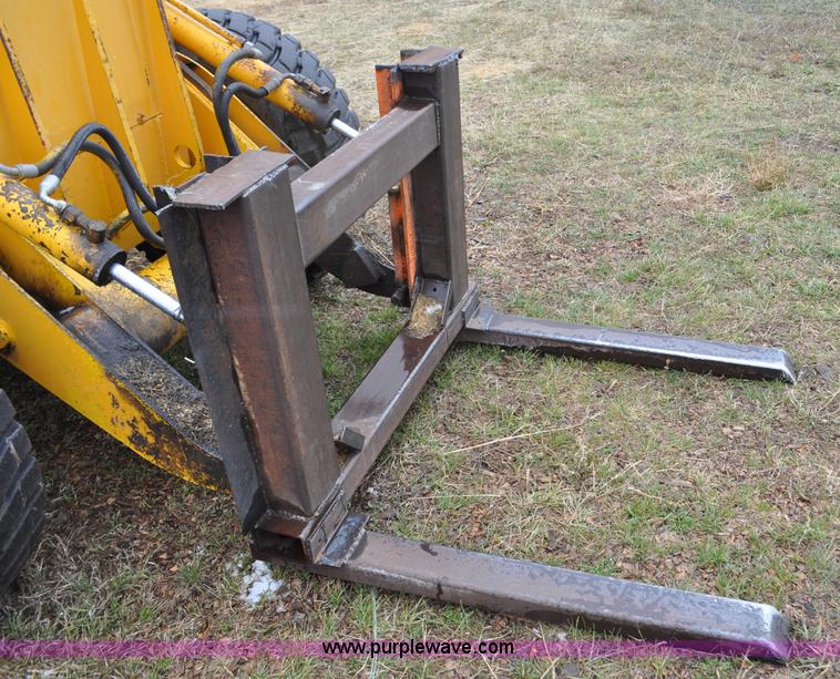 image for item G6182 1963 Trojan wheel loader