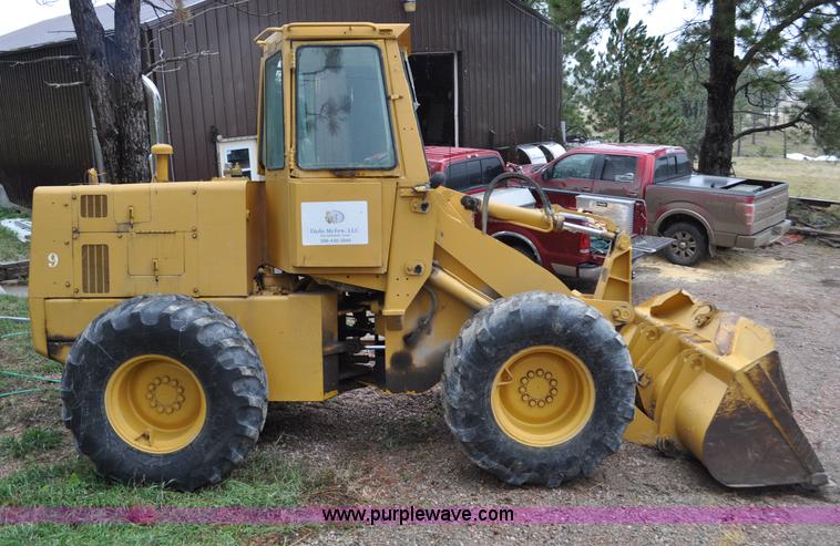 image for item G6183 Dresser 510 wheel loader