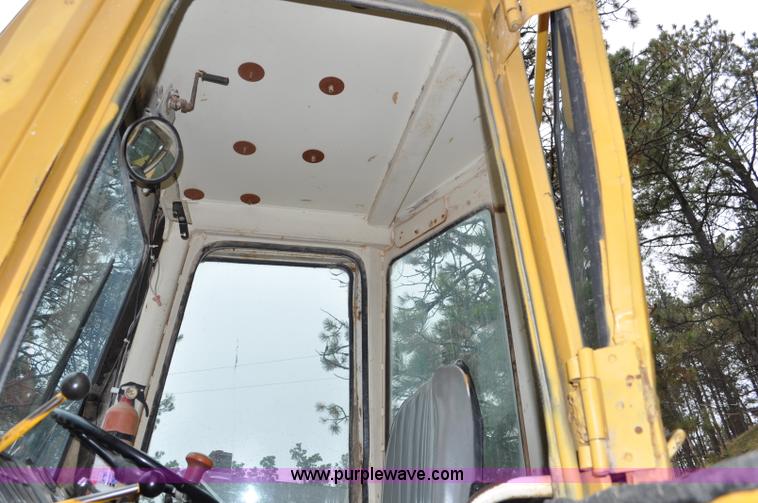 image for item G6183 Dresser 510 wheel loader