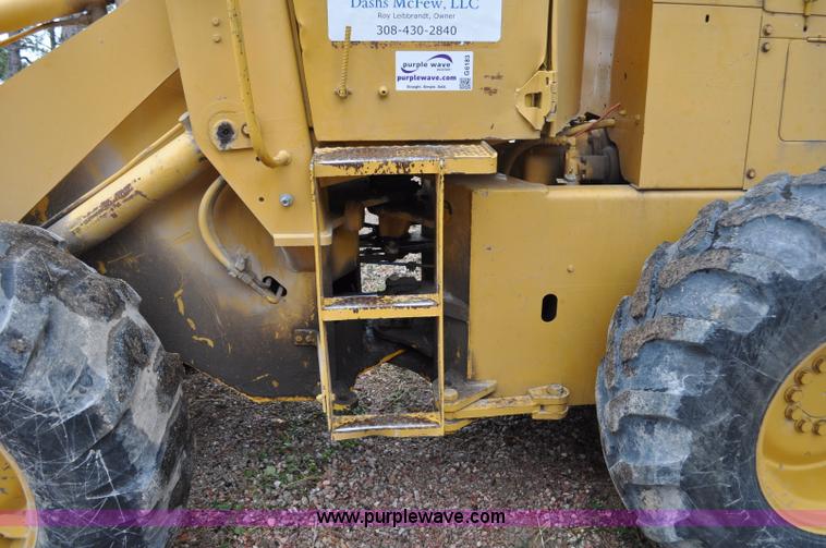 image for item G6183 Dresser 510 wheel loader