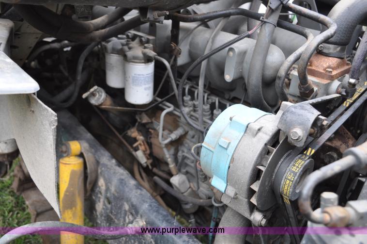 image for item G6184 1990 Ford L8000 dump bed truck