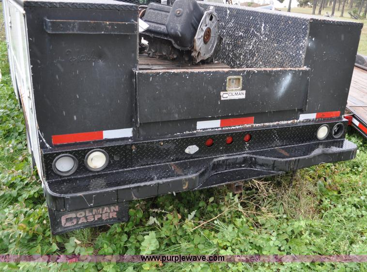 image for item G6185 2004 Ford F550 Crew Cab utility truck