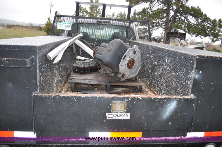 image for item G6185 2004 Ford F550 Crew Cab utility truck