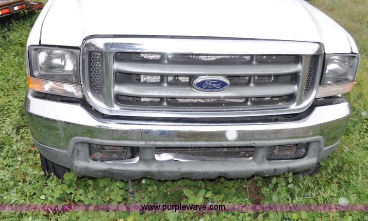 image for item G6185 2004 Ford F550 Crew Cab utility truck