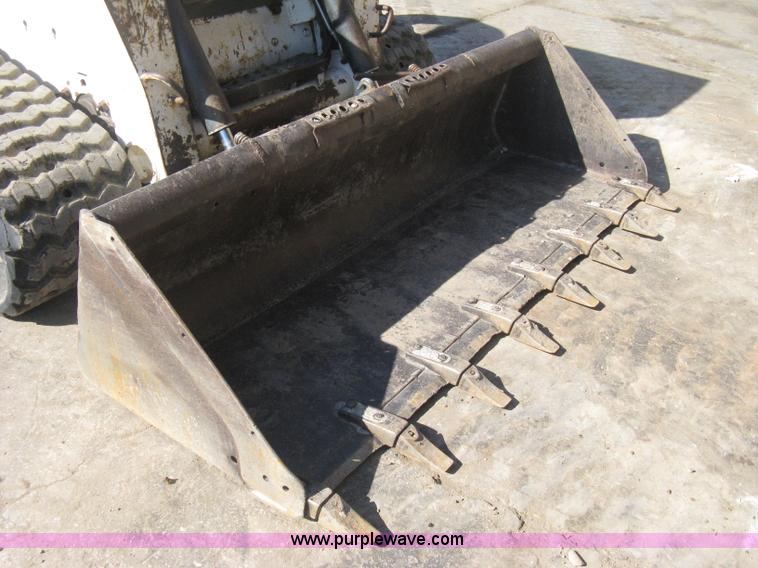 image for item H4481 2004 Bobcat T300 Turbo track skid steer