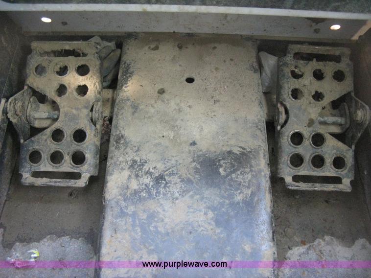 image for item H4481 2004 Bobcat T300 Turbo track skid steer