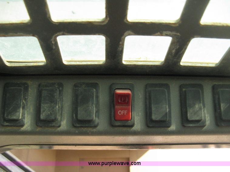 image for item H4481 2004 Bobcat T300 Turbo track skid steer