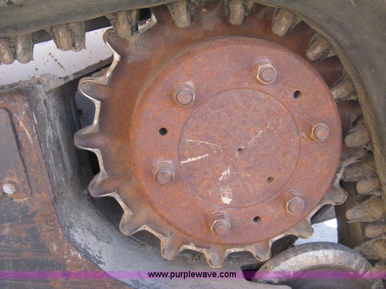 image for item H4481 2004 Bobcat T300 Turbo track skid steer