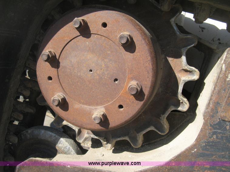 image for item H4481 2004 Bobcat T300 Turbo track skid steer