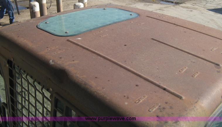 image for item H4481 2004 Bobcat T300 Turbo track skid steer