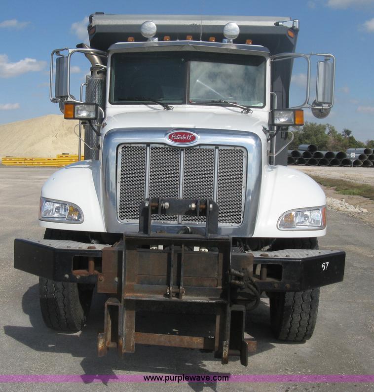 image for item H6269 2008 Peterbilt 340 dump truck
