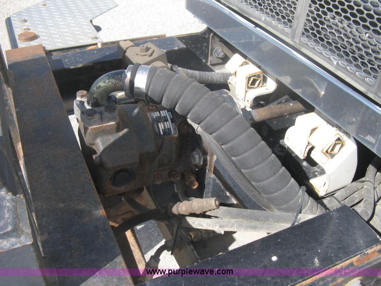 image for item H6269 2008 Peterbilt 340 dump truck