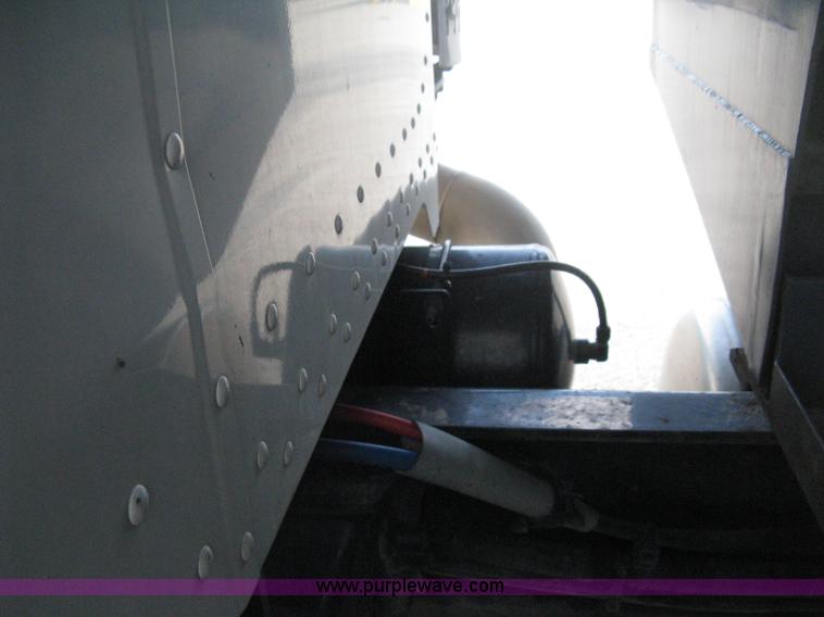 image for item H6269 2008 Peterbilt 340 dump truck