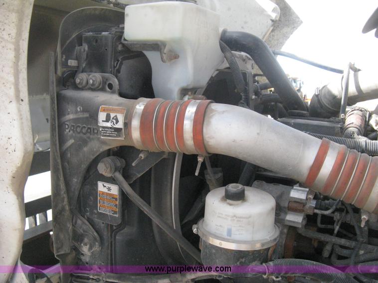 image for item H6269 2008 Peterbilt 340 dump truck