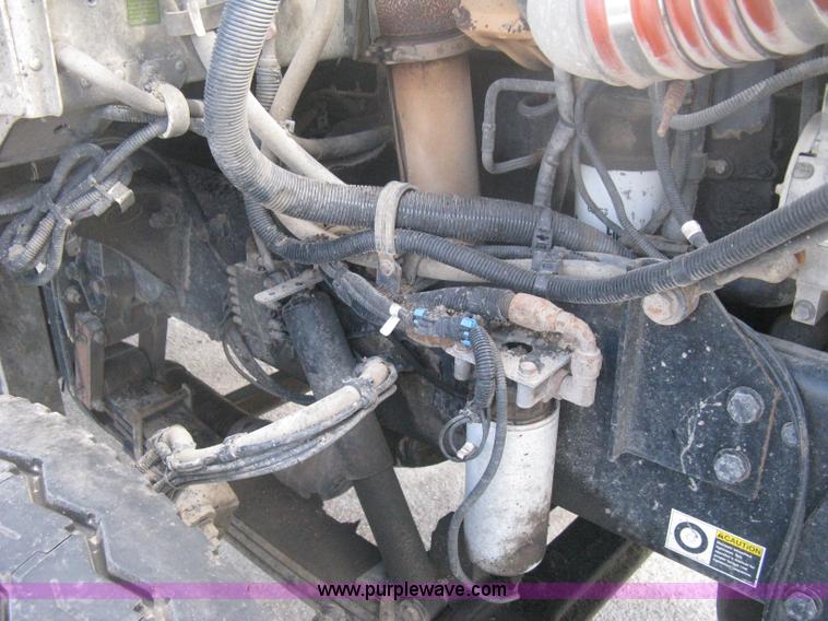 image for item H6269 2008 Peterbilt 340 dump truck