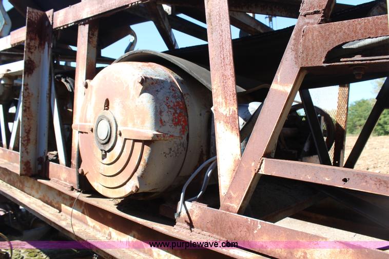 image for item H6771 Cedarapids 100' radial stacker