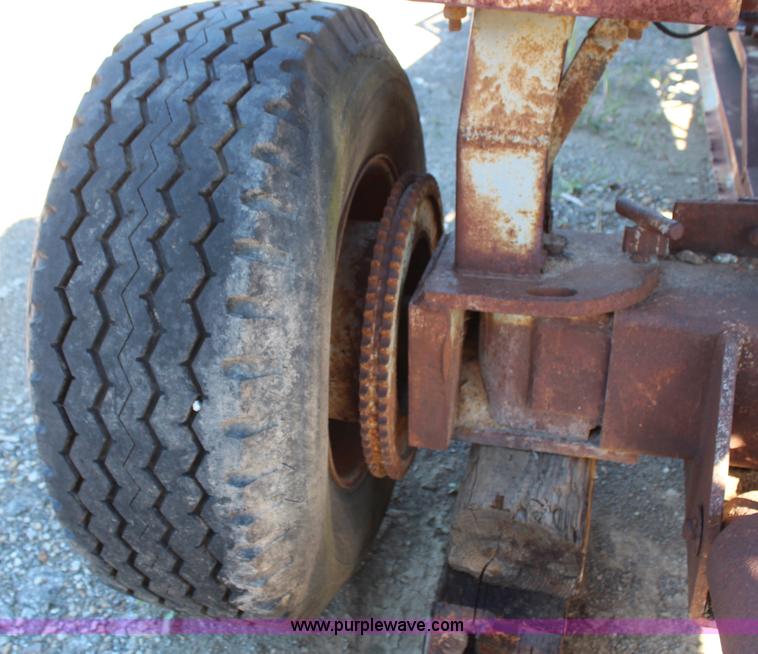 image for item H6771 Cedarapids 100' radial stacker