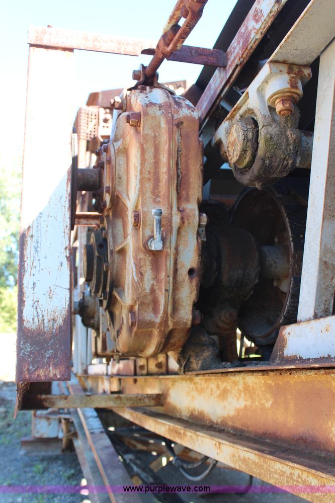 image for item H6771 Cedarapids 100' radial stacker