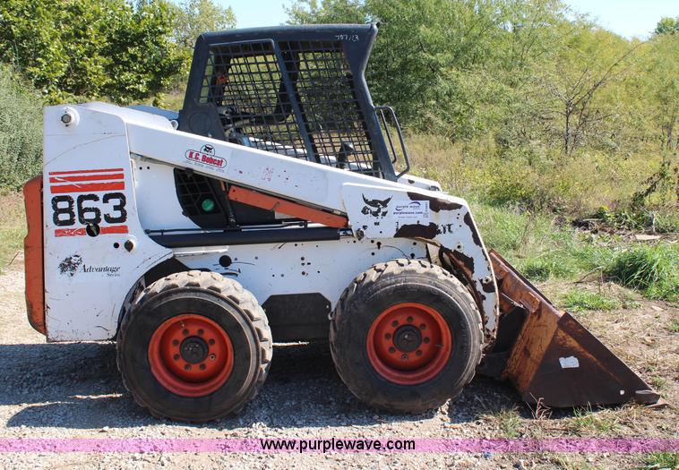 image for item H6801 2002 Bobcat 863 G series skid steer