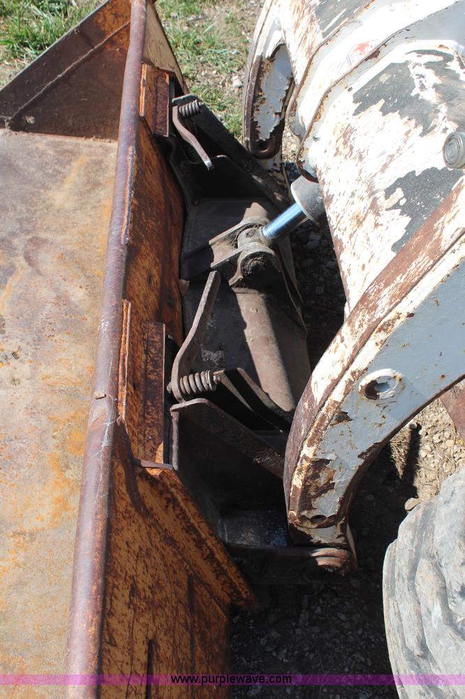 image for item H6801 2002 Bobcat 863 G series skid steer