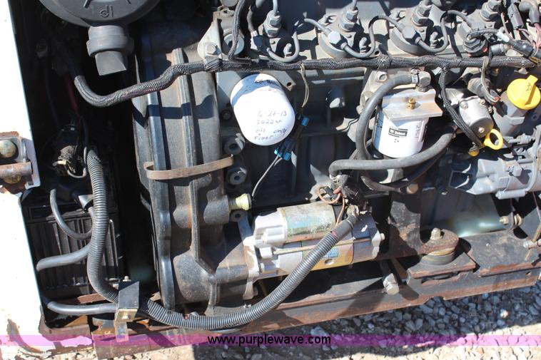 image for item H6801 2002 Bobcat 863 G series skid steer