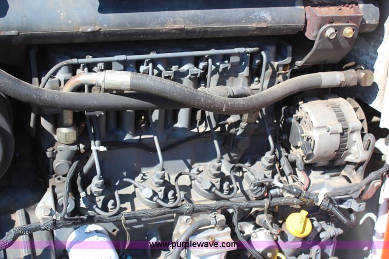 image for item H6801 2002 Bobcat 863 G series skid steer