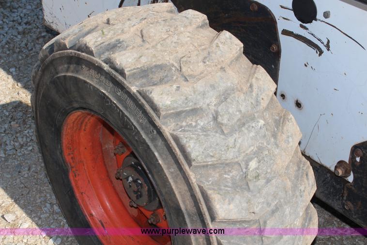 image for item H6801 2002 Bobcat 863 G series skid steer