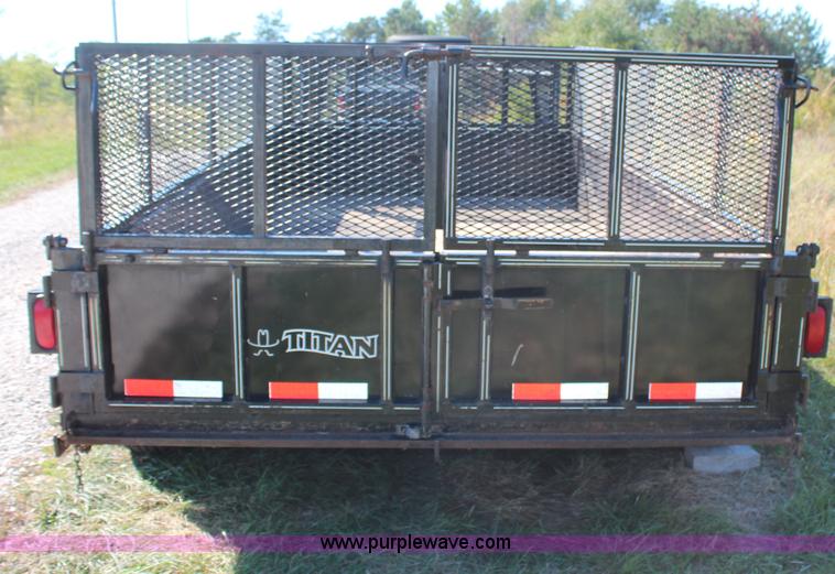 image for item H6802 2007 Titan gooseneck dump trailer