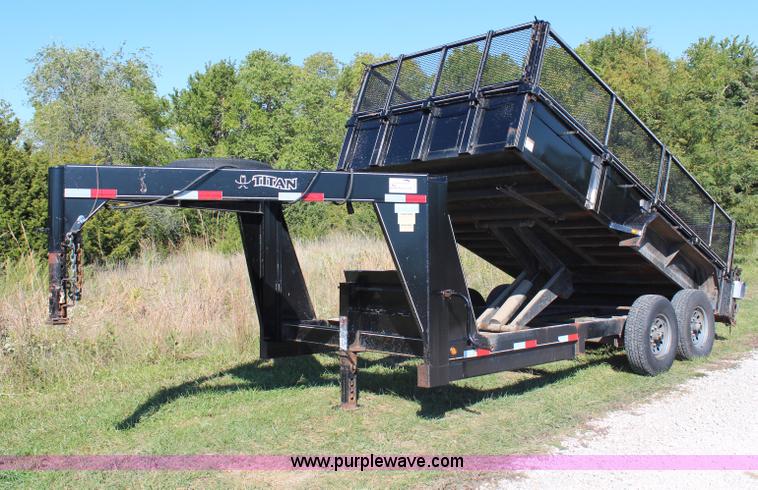 image for item H6802 2007 Titan gooseneck dump trailer