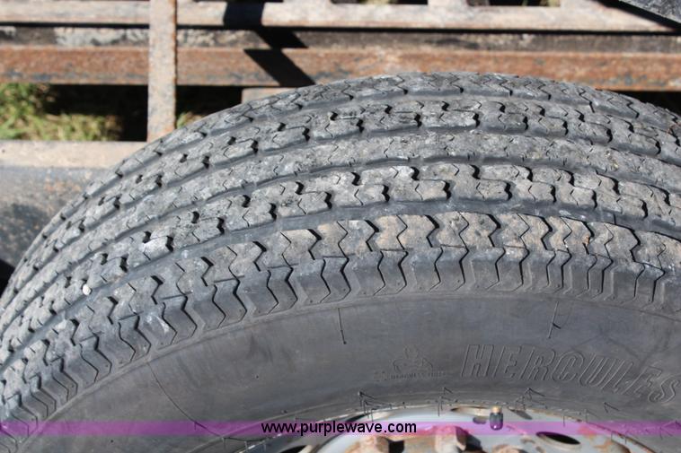 image for item H6802 2007 Titan gooseneck dump trailer