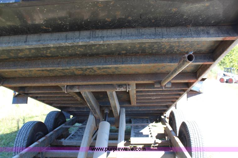 image for item H6802 2007 Titan gooseneck dump trailer