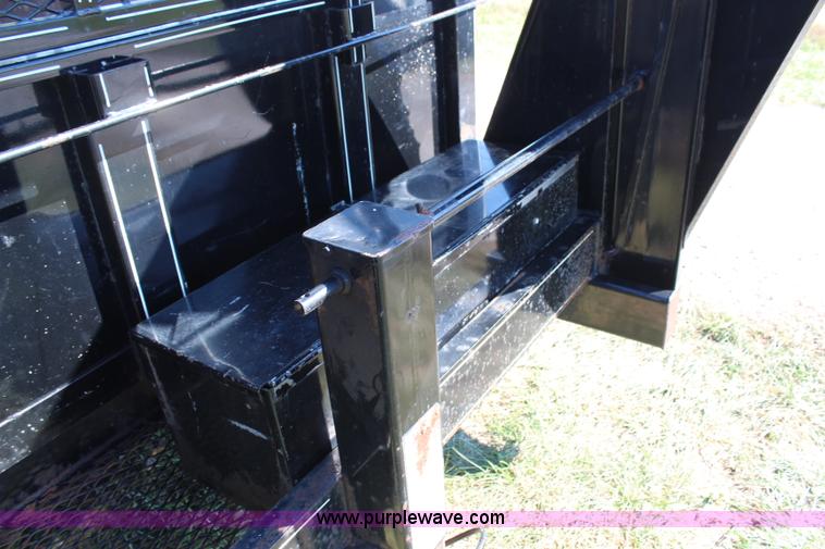 image for item H6802 2007 Titan gooseneck dump trailer