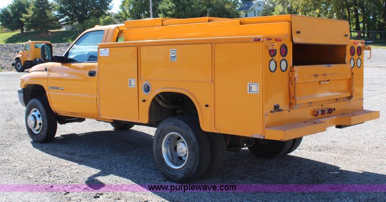 image for item H6810 2002 Dodge Ram 3500 utility truck