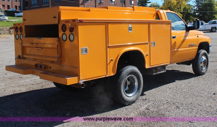 image for item H6810 2002 Dodge Ram 3500 utility truck