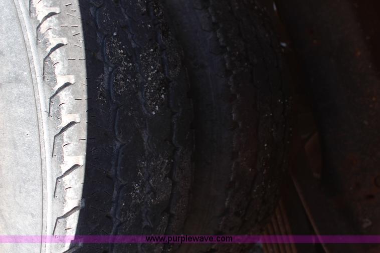 image for item H6810 2002 Dodge Ram 3500 utility truck