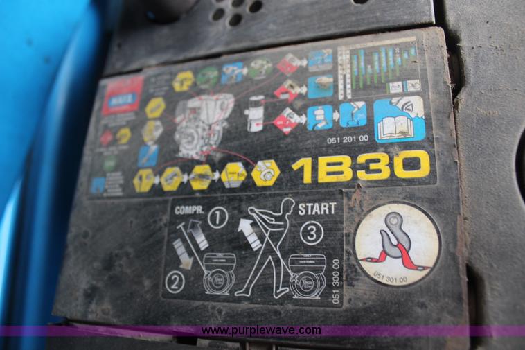 image for item H6871 2000 Genie TMZ-50\30 towable boom lift