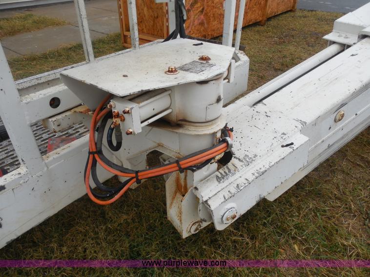 image for item I1263 1990 Snorkel TB-A80R boom lift