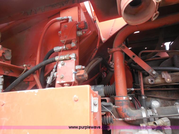 image for item I1263 1990 Snorkel TB-A80R boom lift